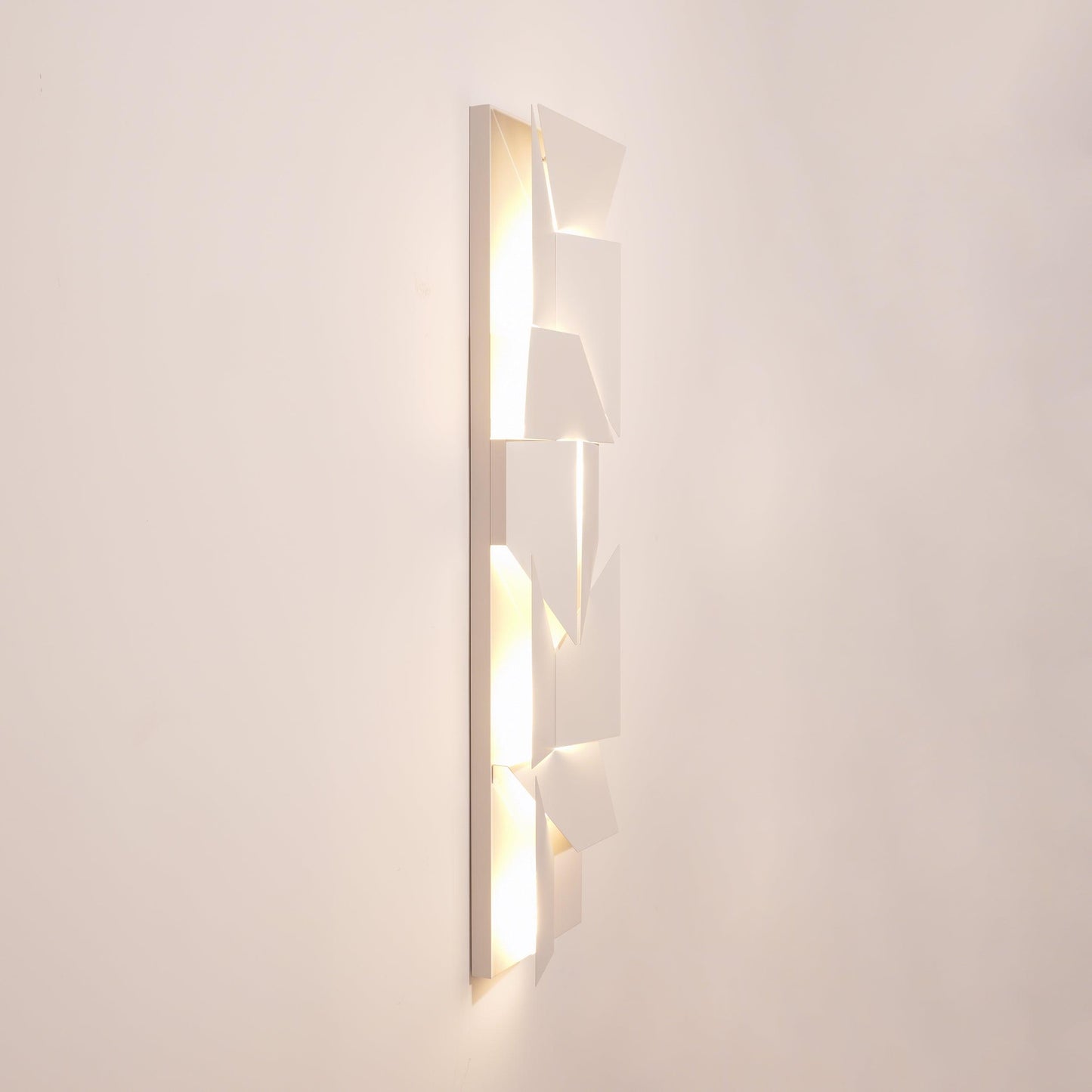 Shadows Grand Plug-in Sconce LED Wall Light - White Metal