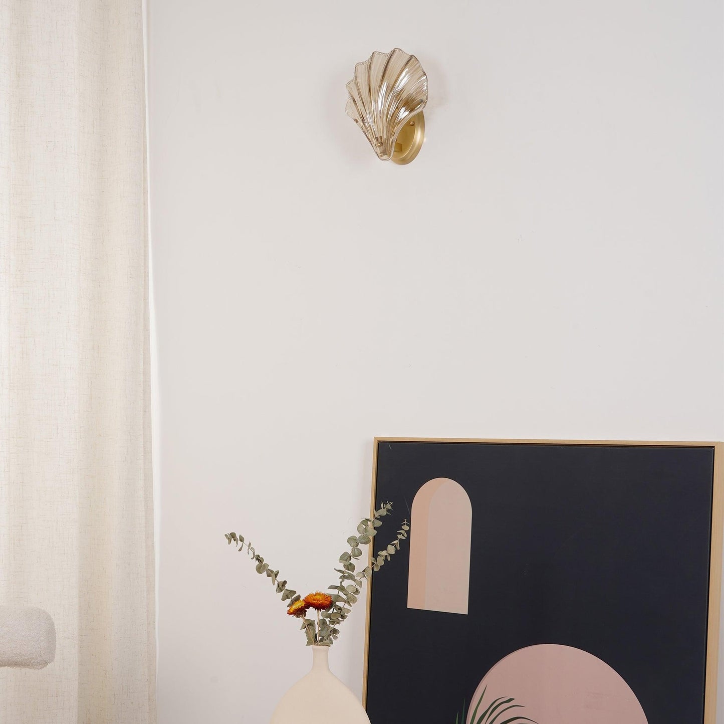 Shell Wall Light Set of 2 with Brass Finish and LED