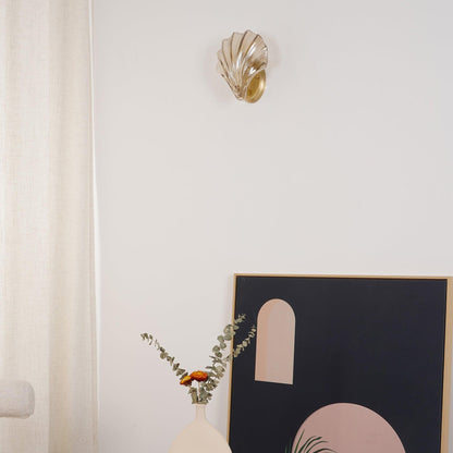 Shell Wall Light Set of 2 with Brass Finish and LED