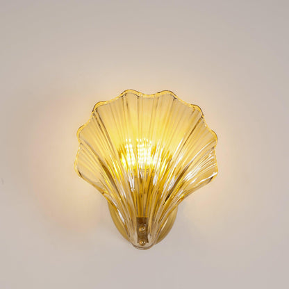 Shell Wall Light Set of 2 with Brass Finish and LED