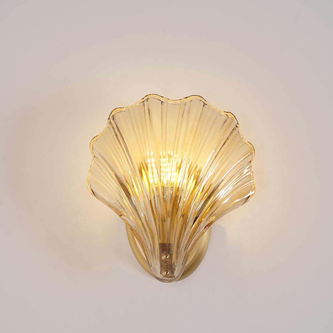 Shell Wall Light Set of 2 with Brass Finish and LED