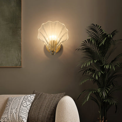 Shell Wall Light Set of 2 with Brass Finish and LED