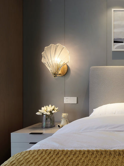 Shell Wall Light Set of 2 with Brass Finish and LED