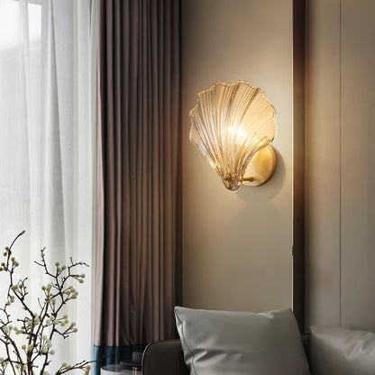 Shell Wall Light Set of 2 with Brass Finish and LED
