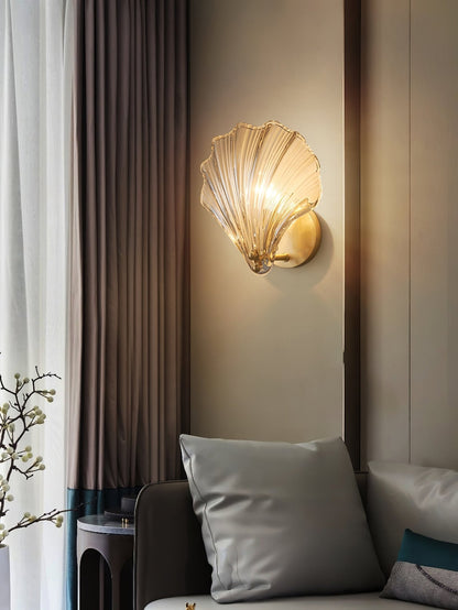 Shell Wall Light Set of 2 with Brass Finish and LED