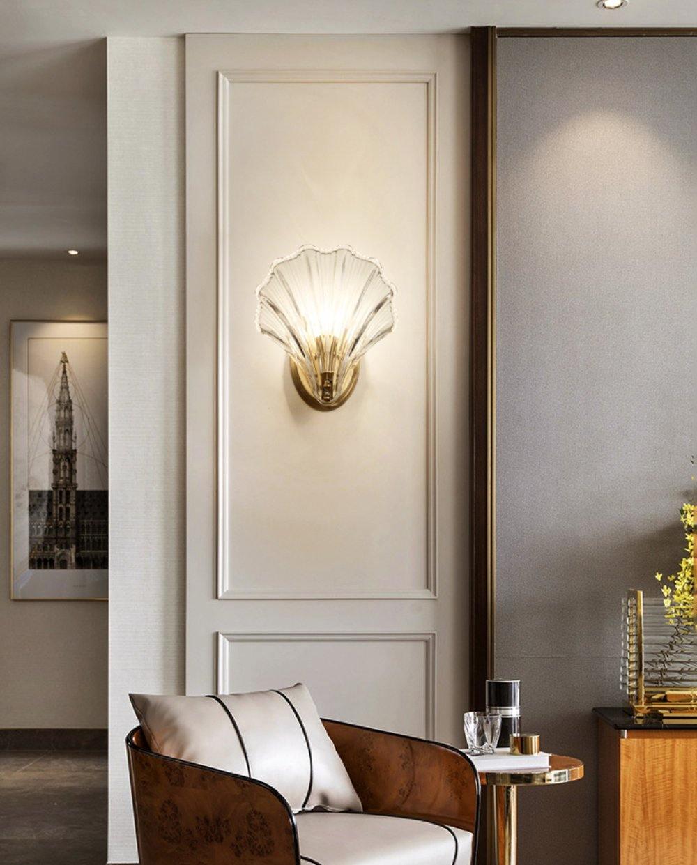 Shell Wall Light Set of 2 with Brass Finish and LED