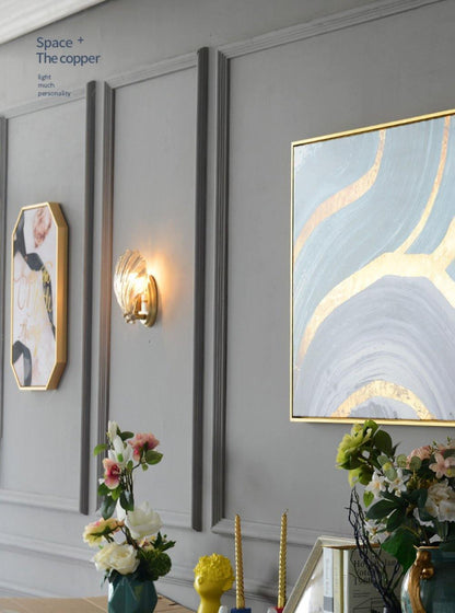Shell Wall Light Set of 2 with Brass Finish and LED