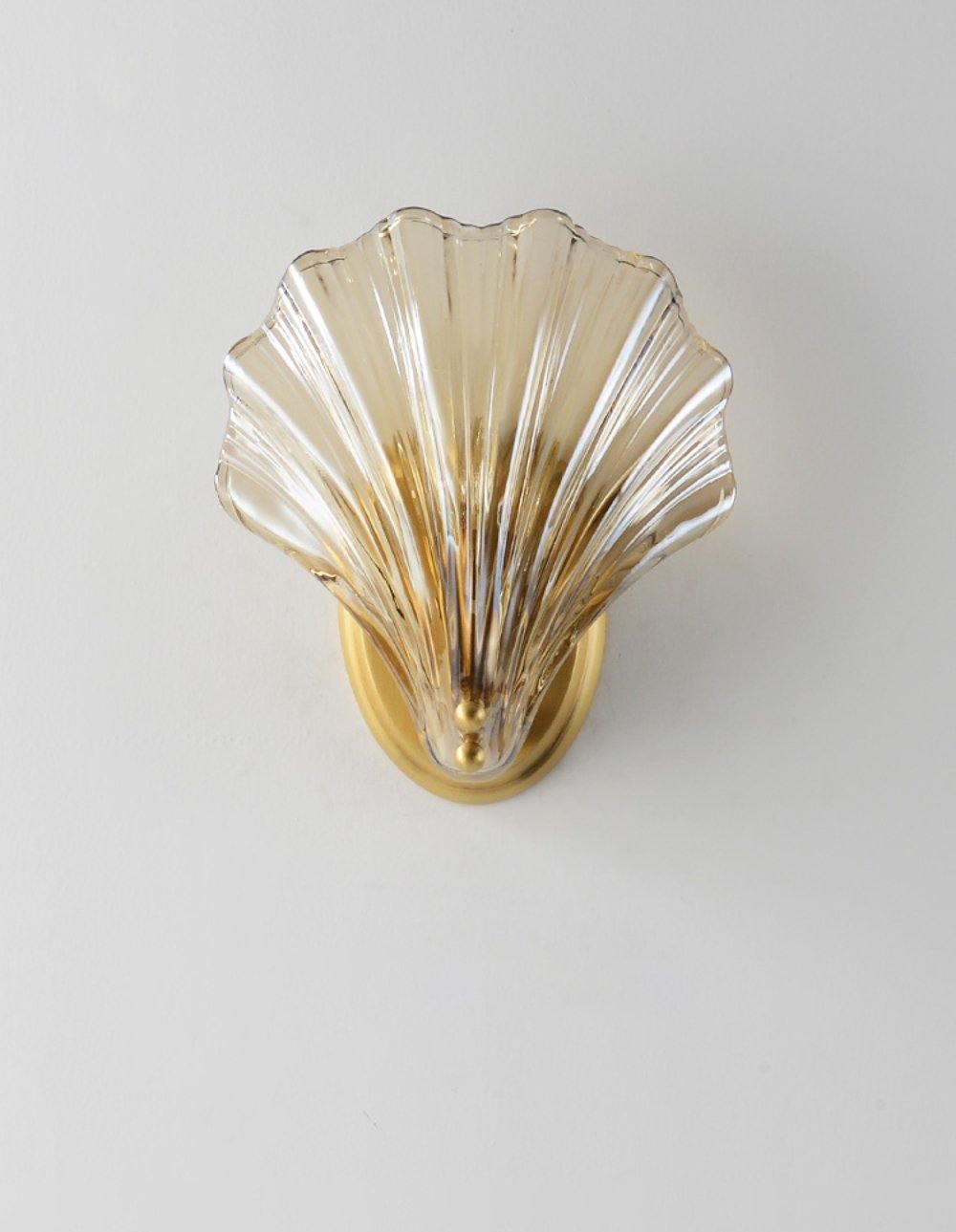 Shell Wall Light Set of 2 with Brass Finish and LED