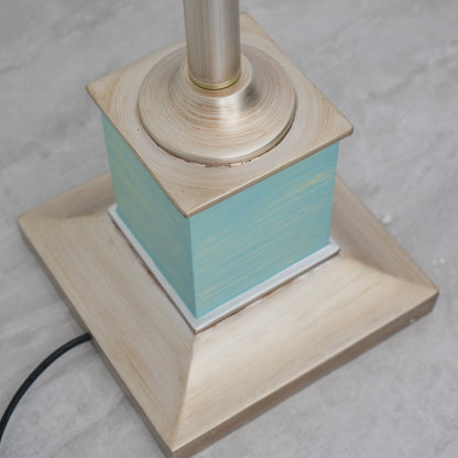 Smafan Floor Lamp – Art Deco LED Indoor Lighting, Resin Base