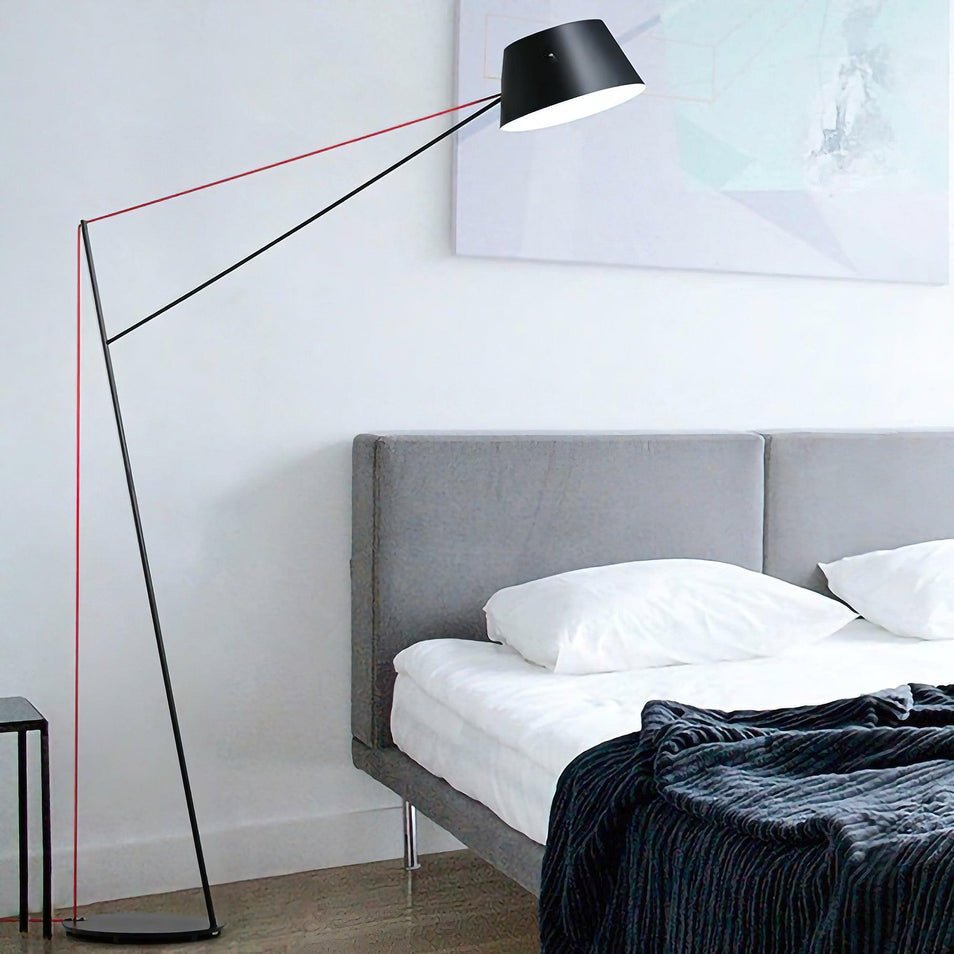 Spar Floor Lamp - Modern Black LED Lamp for Indoor Use