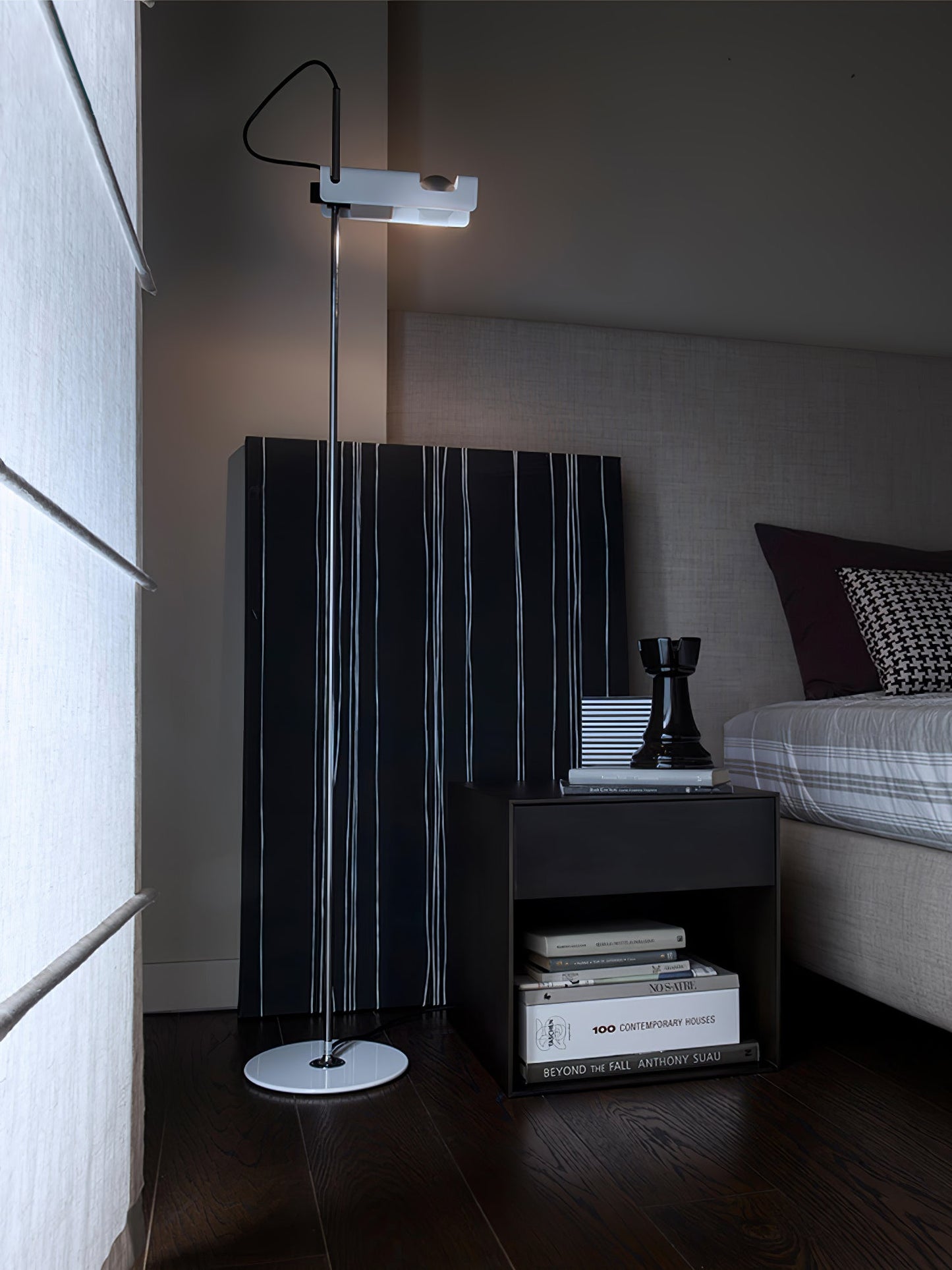 Spider Floor Lamp with Adjustable Reflector and LED Bulb