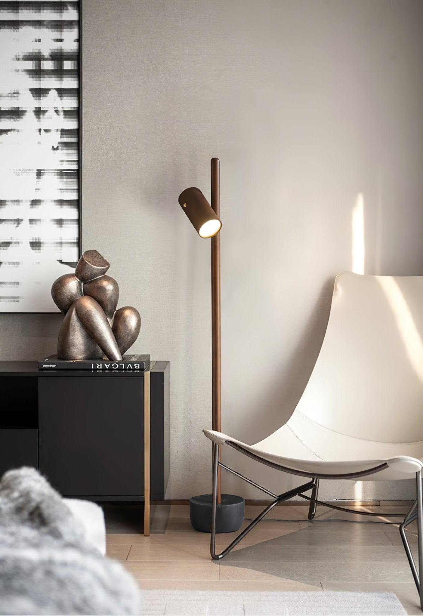 Spotlight Wood Floor Lamp - Adjustable LED Modern Design