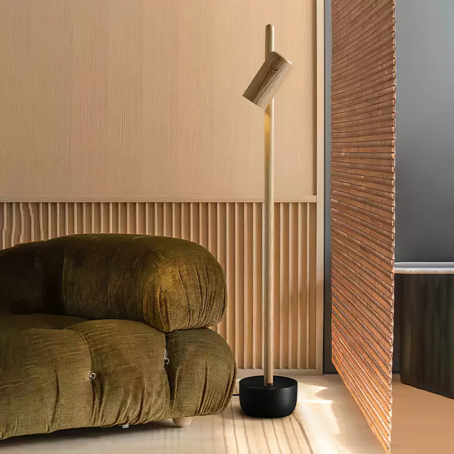 Spotlight Wood Floor Lamp - Adjustable LED Modern Design