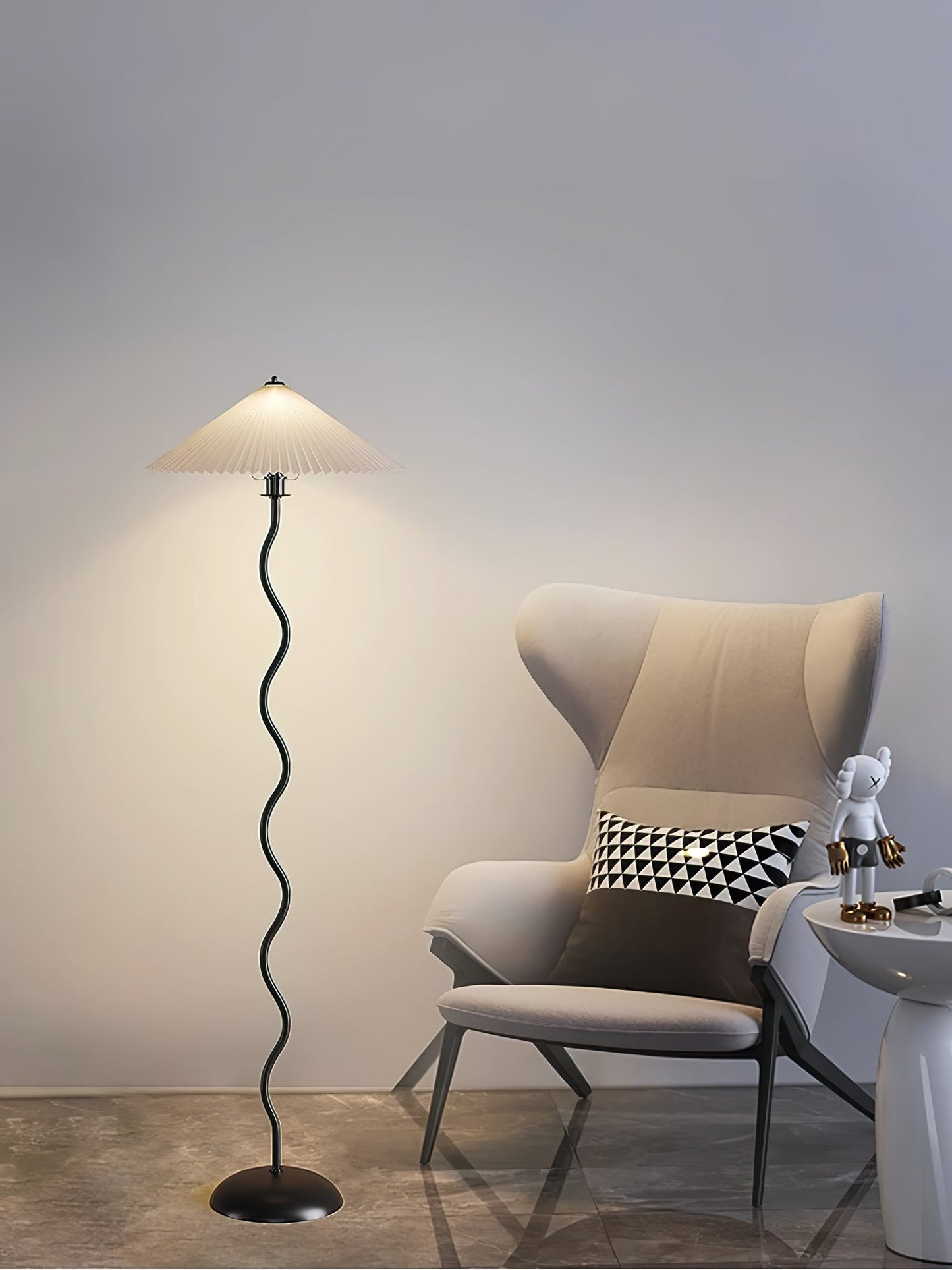 Squiggle Floor Lamp - LED Indoor Light - Stylish Wavy Design