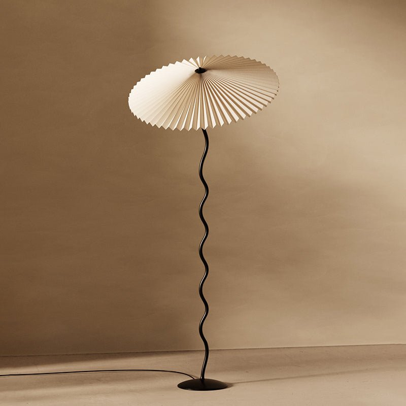 Squiggle Floor Lamp - LED Indoor Light - Stylish Wavy Design