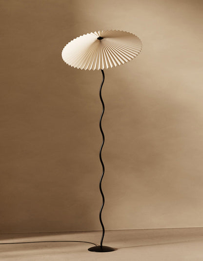 Squiggle Floor Lamp - LED Indoor Light - Stylish Wavy Design