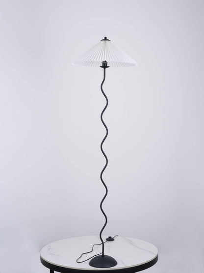 Squiggle Floor Lamp - LED Indoor Light - Stylish Wavy Design