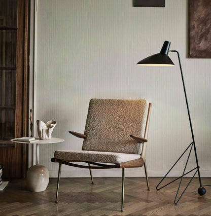 Svelte Noir Floor Lamp - Adjustable LED Lighting, Black Metal