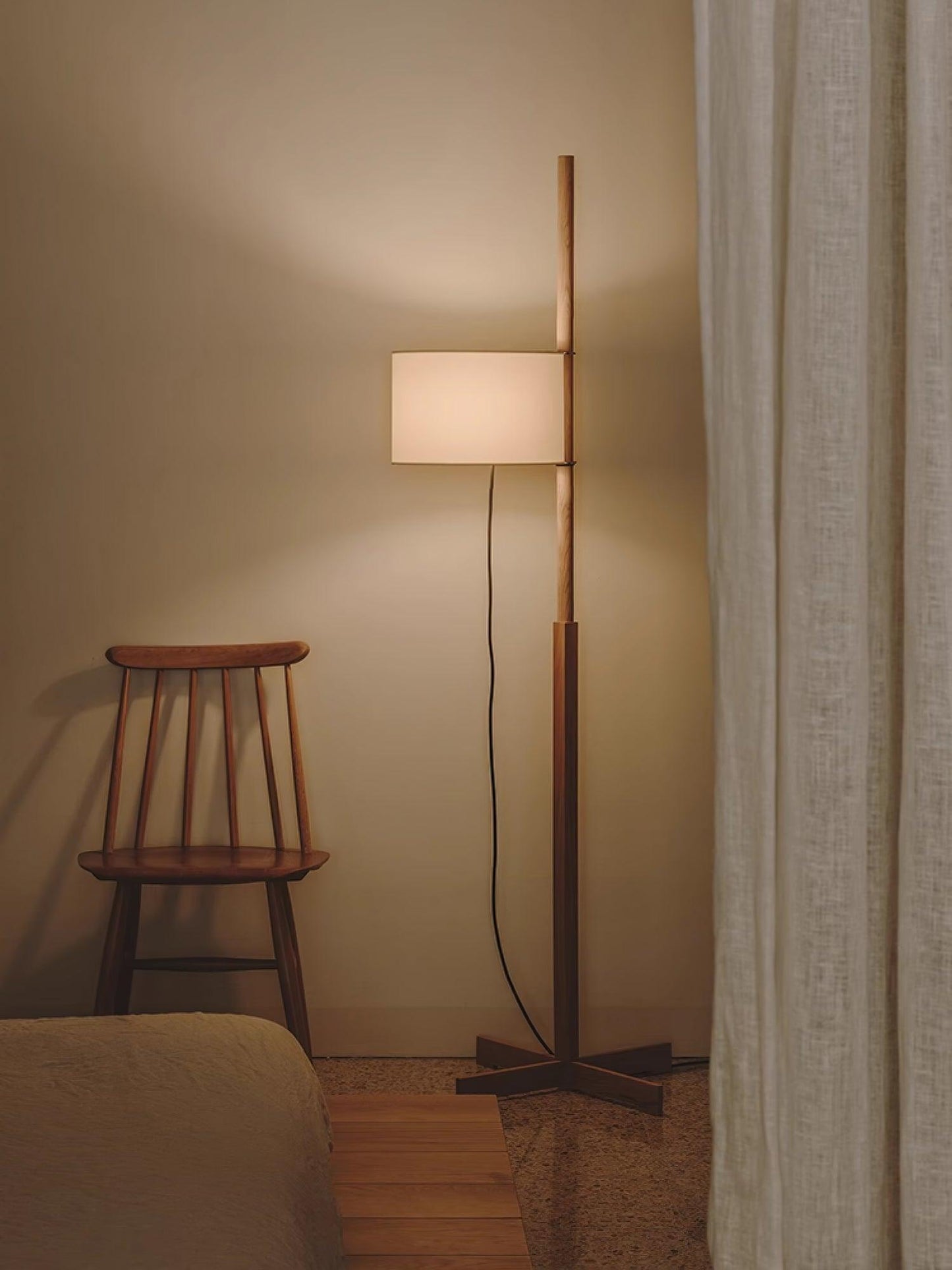 Svelte Silhouette Floor Lamp - LED, Modern Design, Indoor Use