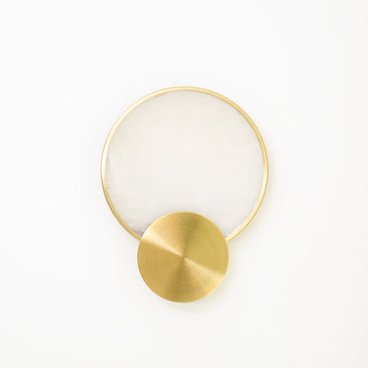Terra Svet Wall Lamp - Modern Gold Alabaster LED Light
