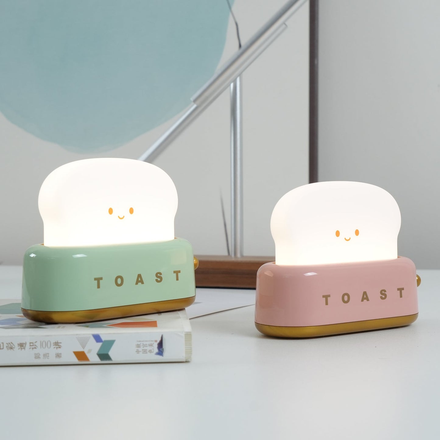 ToastyGlow Table Lamp – Adorable Rechargeable Night Light