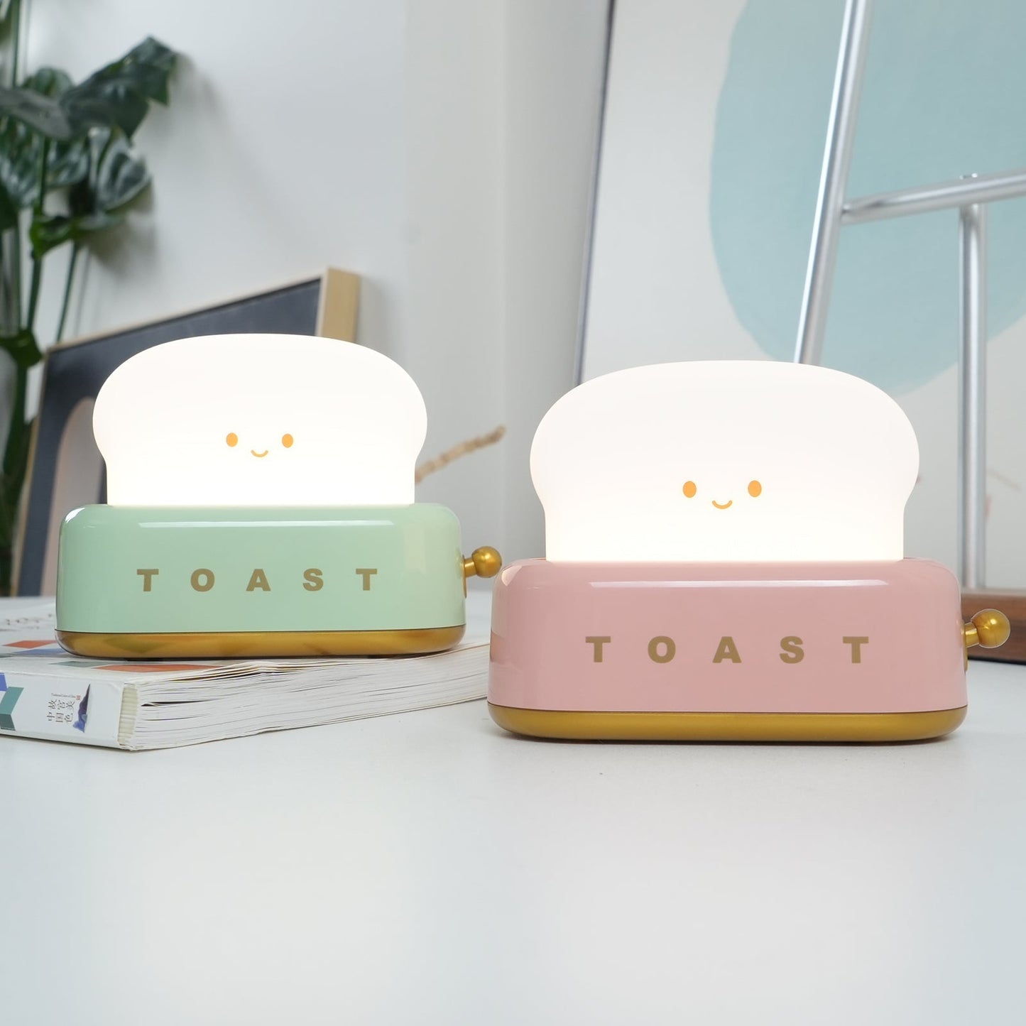 ToastyGlow Table Lamp – Adorable Rechargeable Night Light