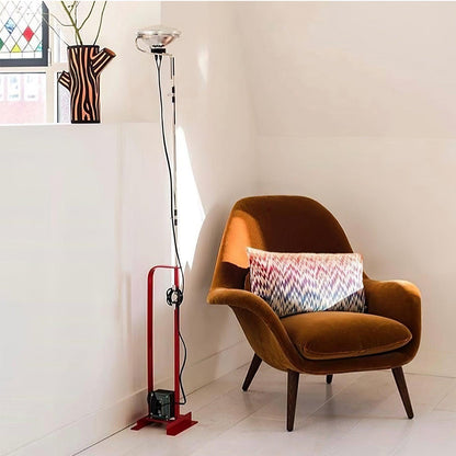 Toio Floor Lamp with Adjustable Height and Dimmable LED