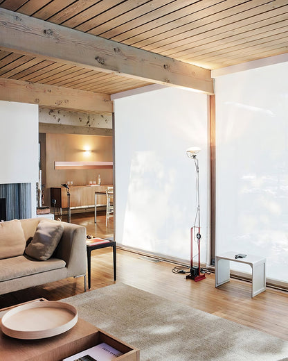 Toio Floor Lamp with Adjustable Height and Dimmable LED