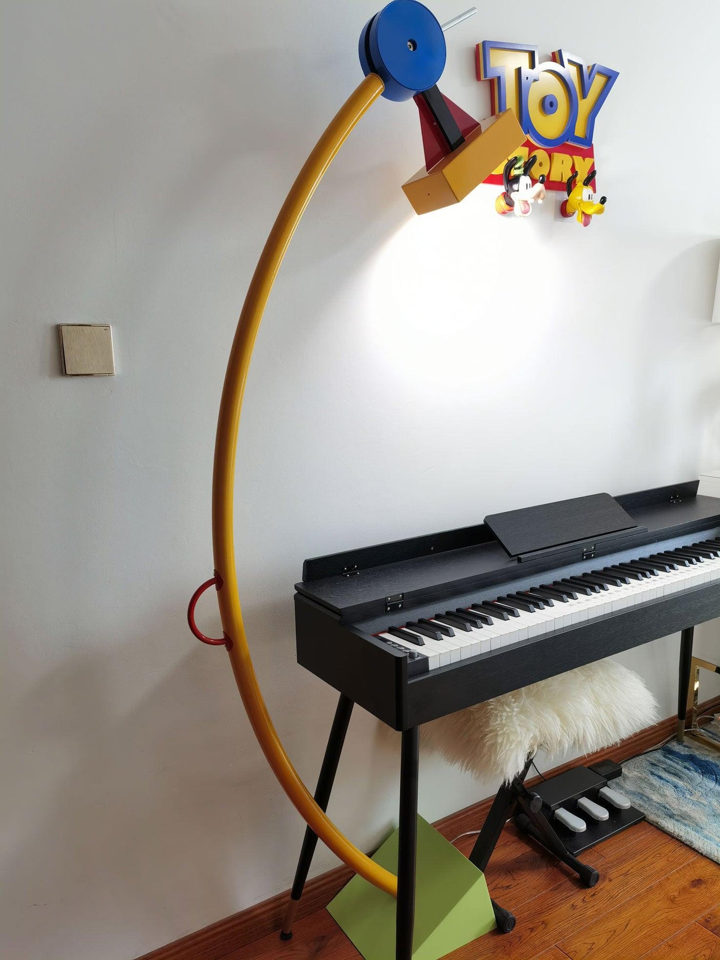 Treetops Floor Lamp with LED Dimmable Feature - Vibrant Design