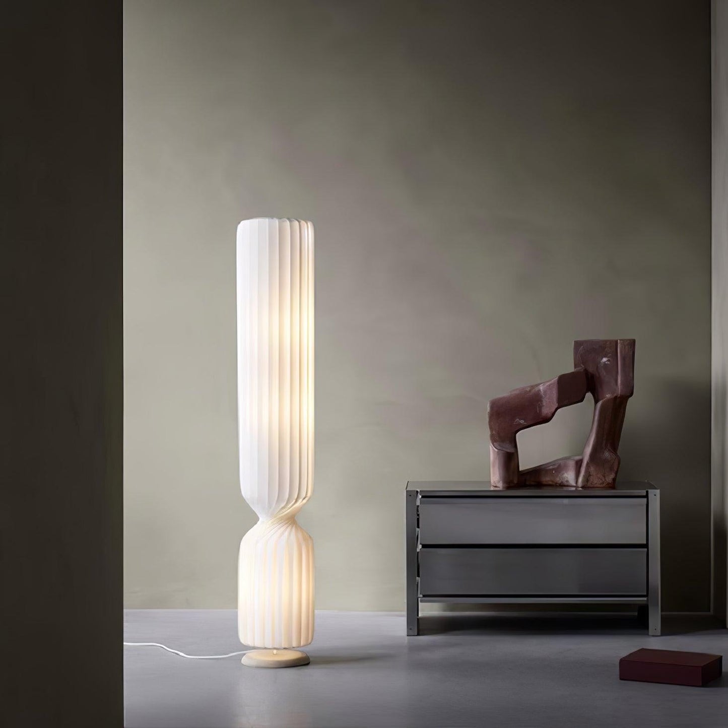 Twist Floor Lamp with Integrated LED - Modern White Design