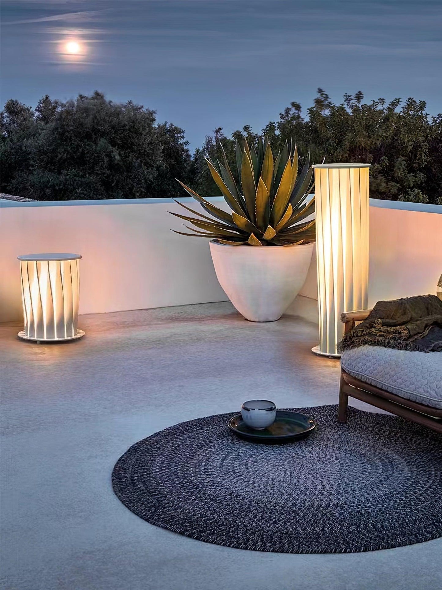 Unopiu LED Outdoor Light - Waterproof Garden Lamp, 3 Sizes