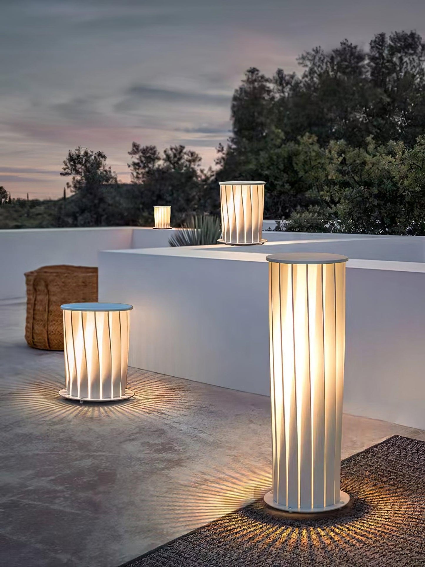 Unopiu LED Outdoor Light - Waterproof Garden Lamp, 3 Sizes