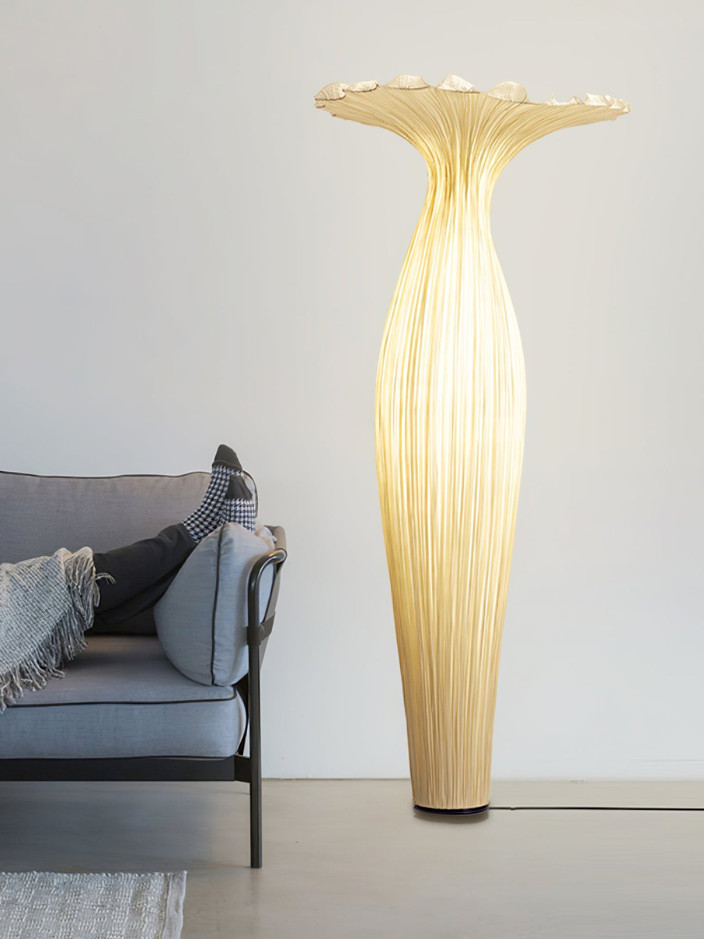 Vase Fabric Floor Lamp with Integrated LED - Indoor Use