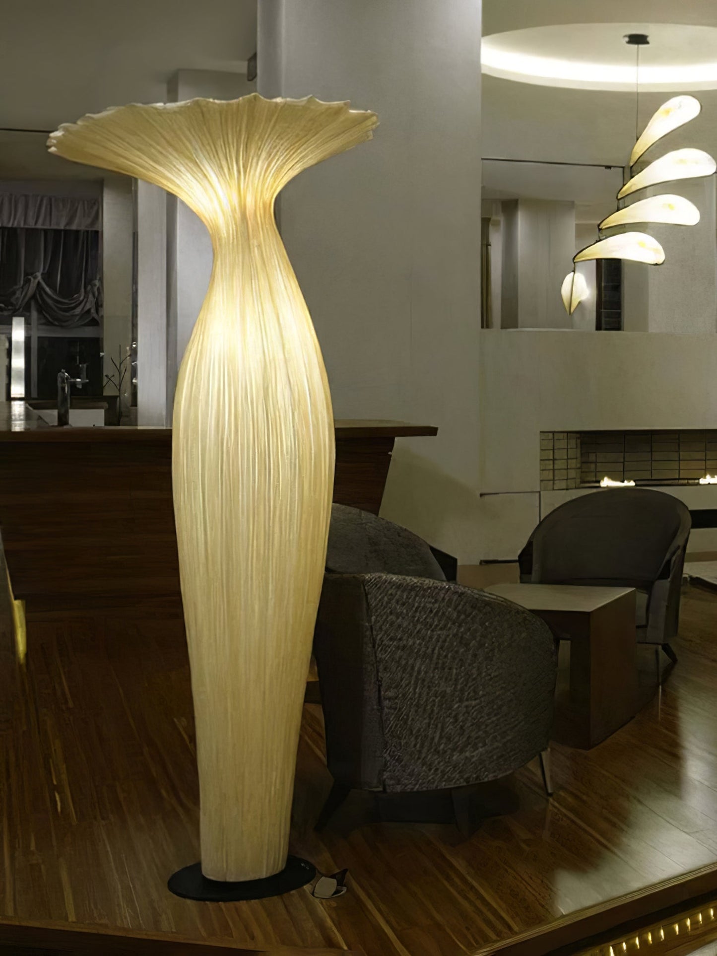 Vase Fabric Floor Lamp with Integrated LED - Indoor Use