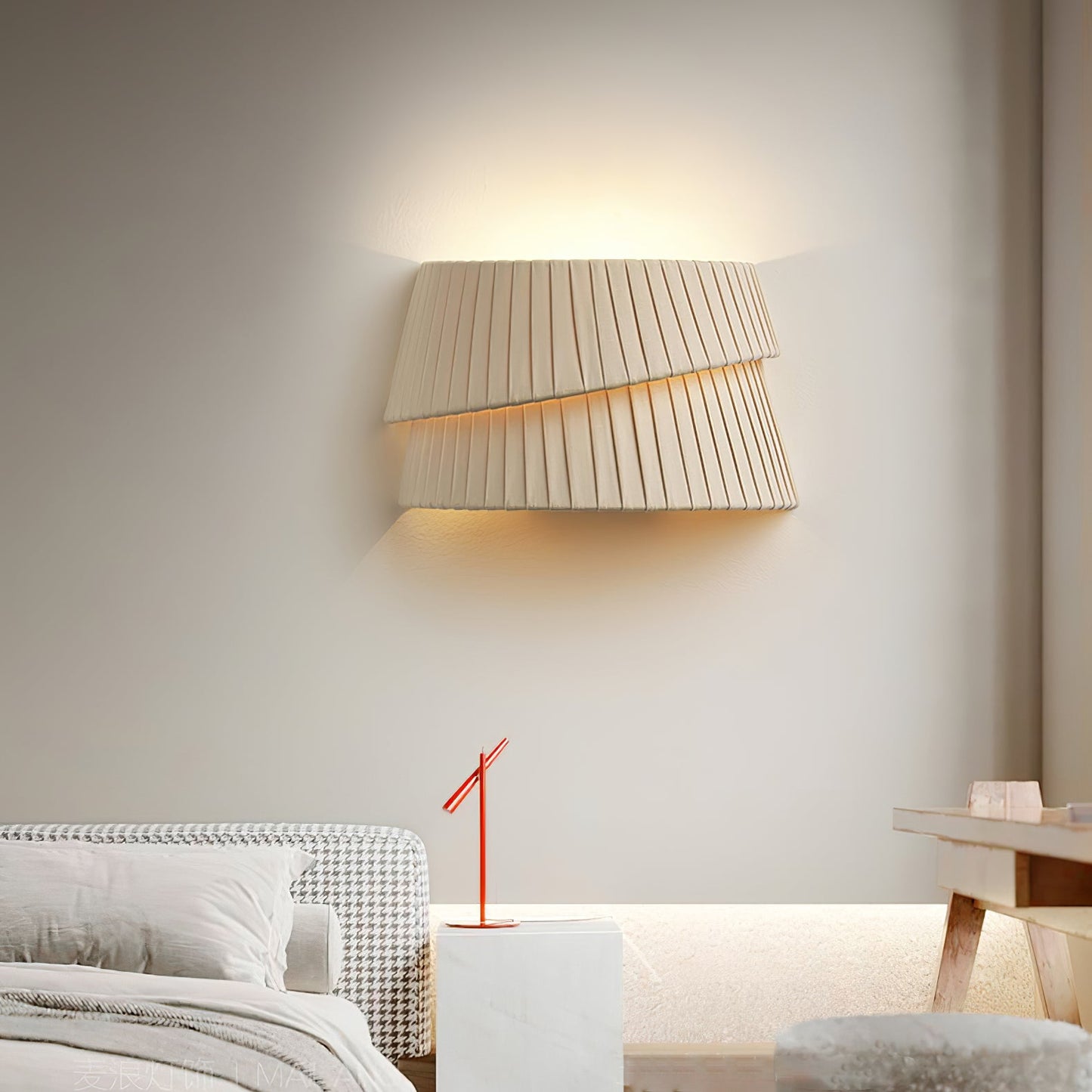 Vela Twist Wall Lamp - LED Indoor Lighting - Beige Design