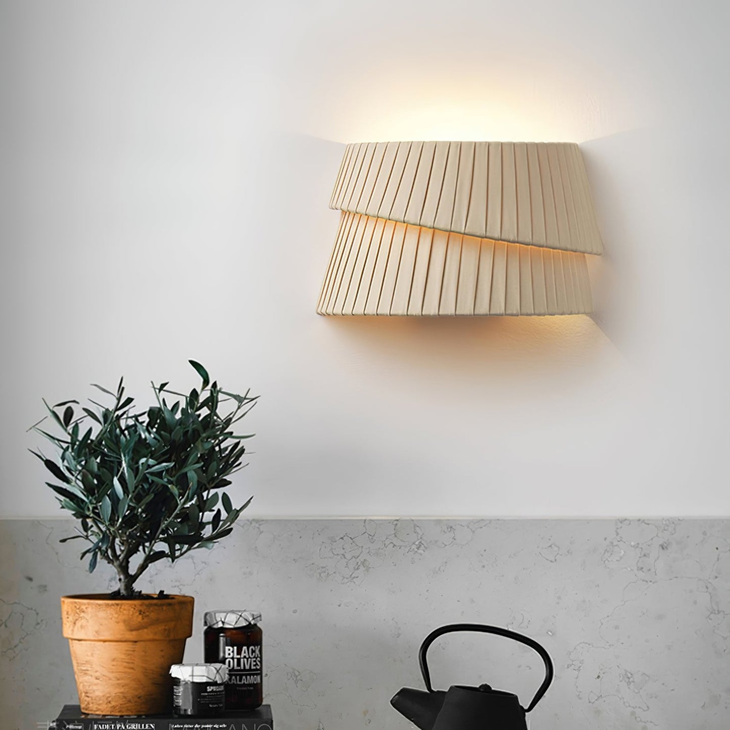 Vela Twist Wall Lamp - LED Indoor Lighting - Beige Design