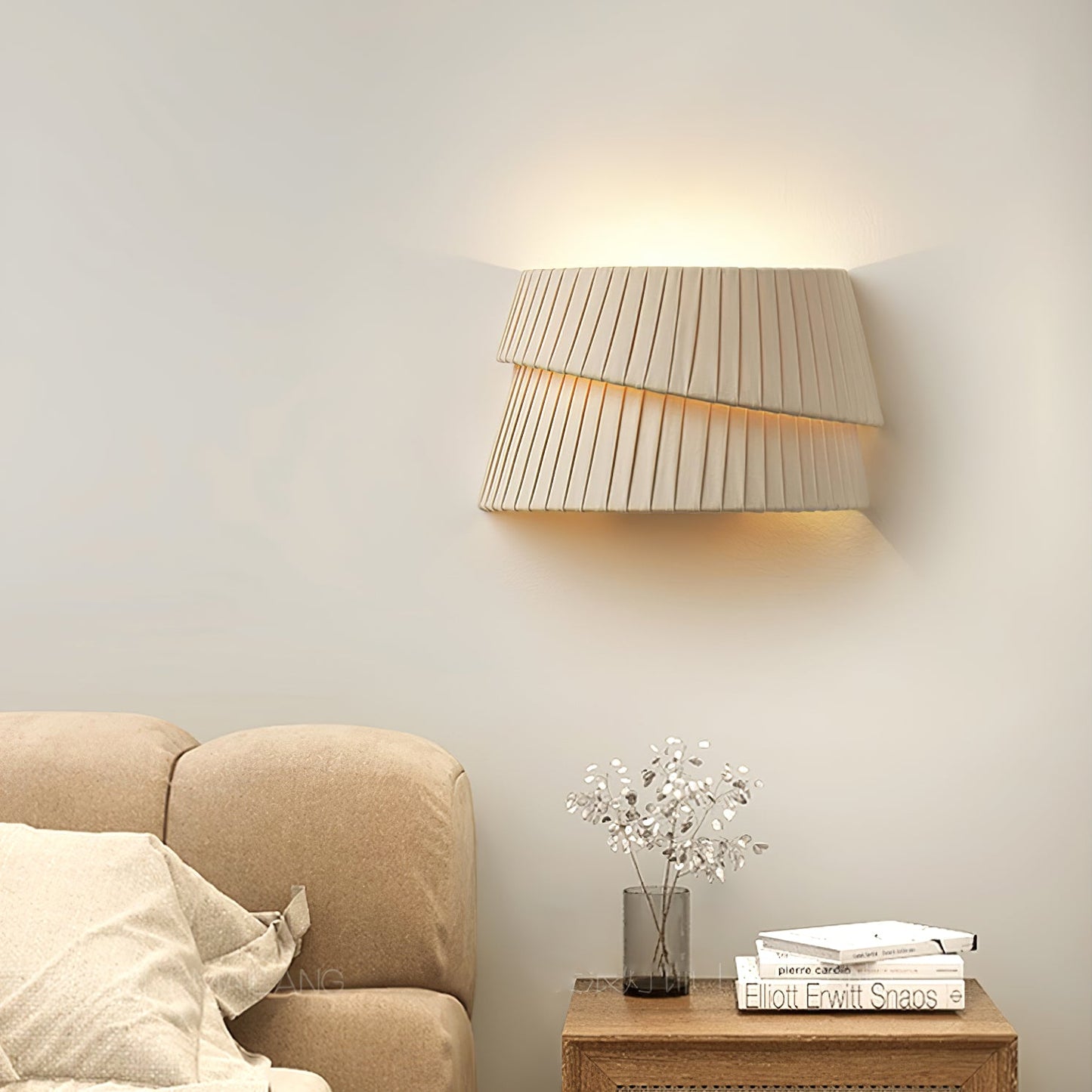 Vela Twist Wall Lamp - LED Indoor Lighting - Beige Design
