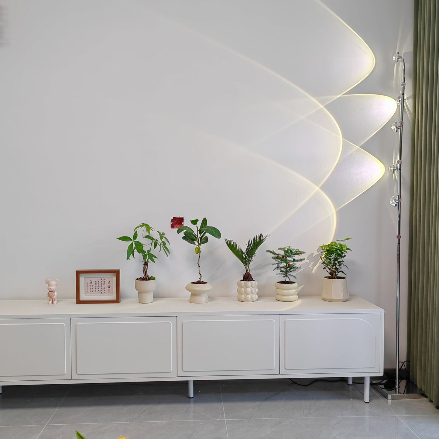 Wa Wa Floor Lamp with Integrated LED - Indoor Lighting Fixture