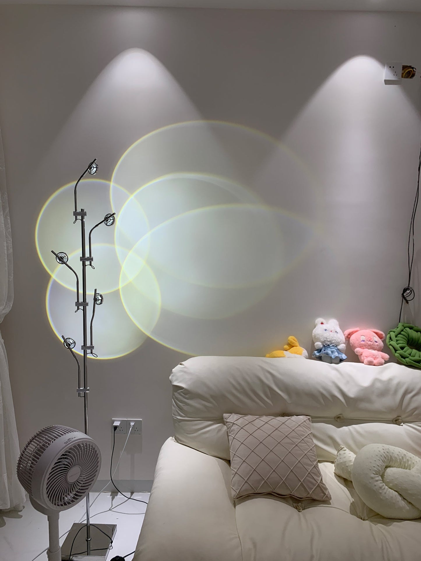 Wa Wa Floor Lamp with Integrated LED - Indoor Lighting Fixture