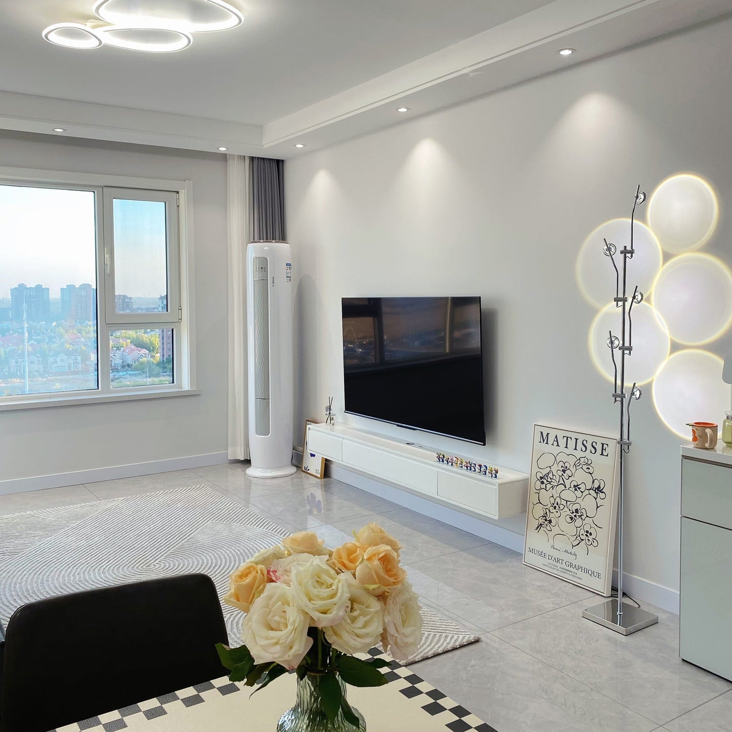 Wa Wa Floor Lamp with Integrated LED - Indoor Lighting Fixture