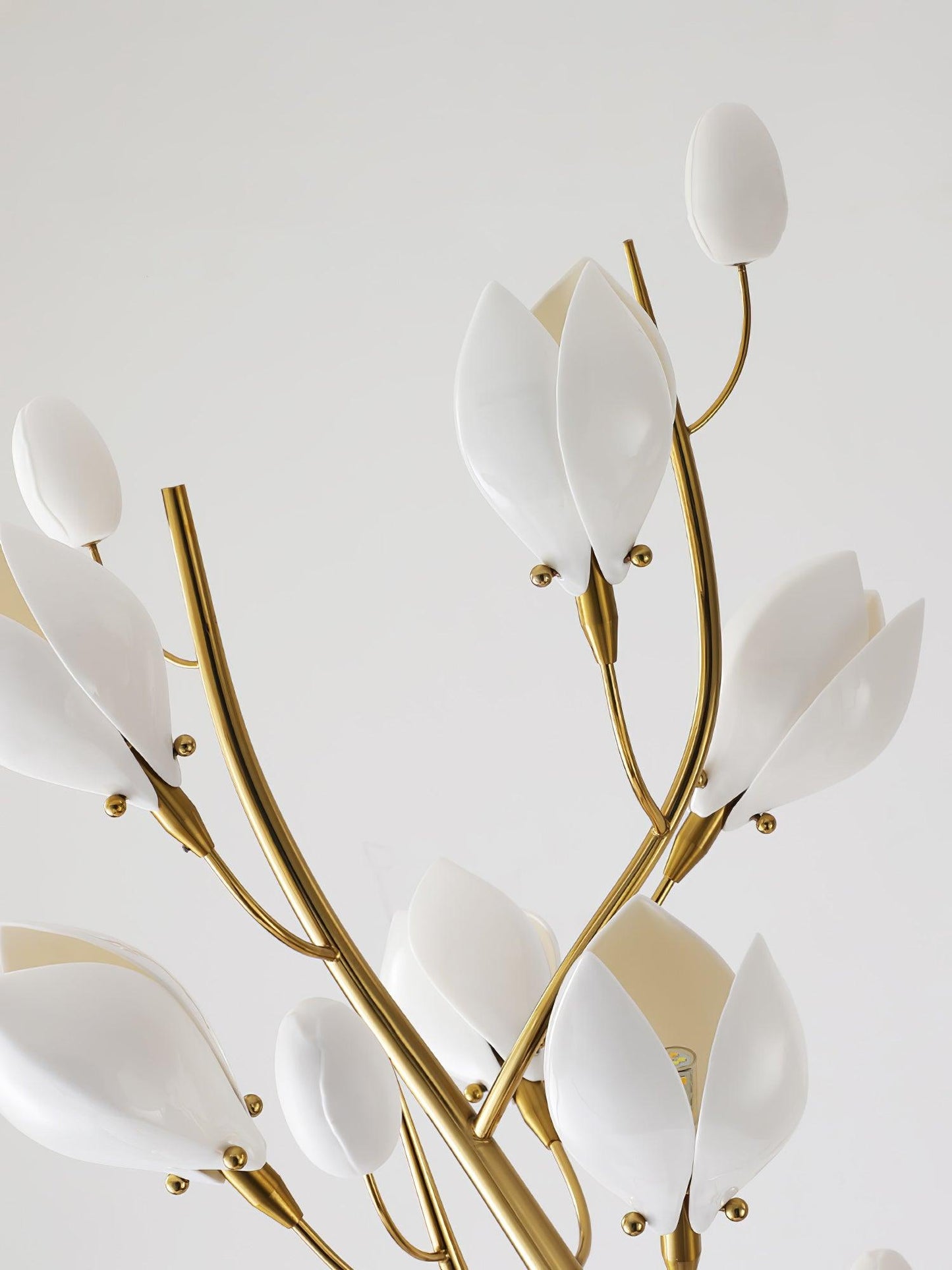 Porcelain Magnolia Floor Lamp - Ceramic LED Light, 175cm
