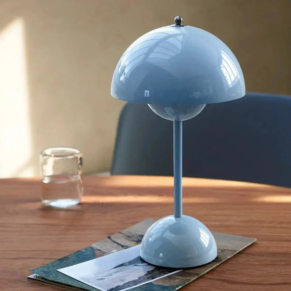 LED Table Lamp for Elegant Atmosphere - Dimmable & Modern