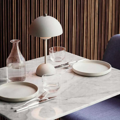 LED Table Lamp for Elegant Atmosphere - Dimmable & Modern