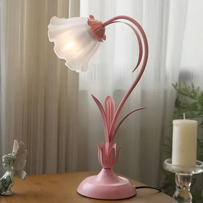 French Vintage Style Floral Desk Lamp - E27 Bulb