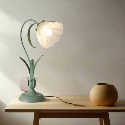 French Vintage Style Floral Desk Lamp - E27 Bulb