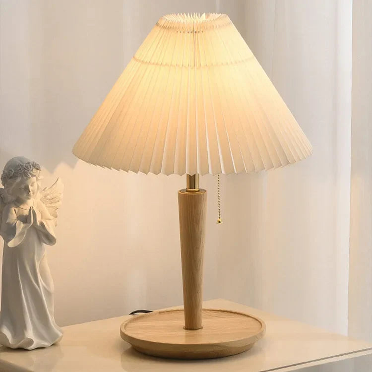 Classic Pleated Wood Table Lamp – Timeless Elegance with Modern Lighting