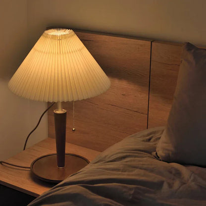 Classic Pleated Wood Table Lamp – Timeless Elegance with Modern Lighting