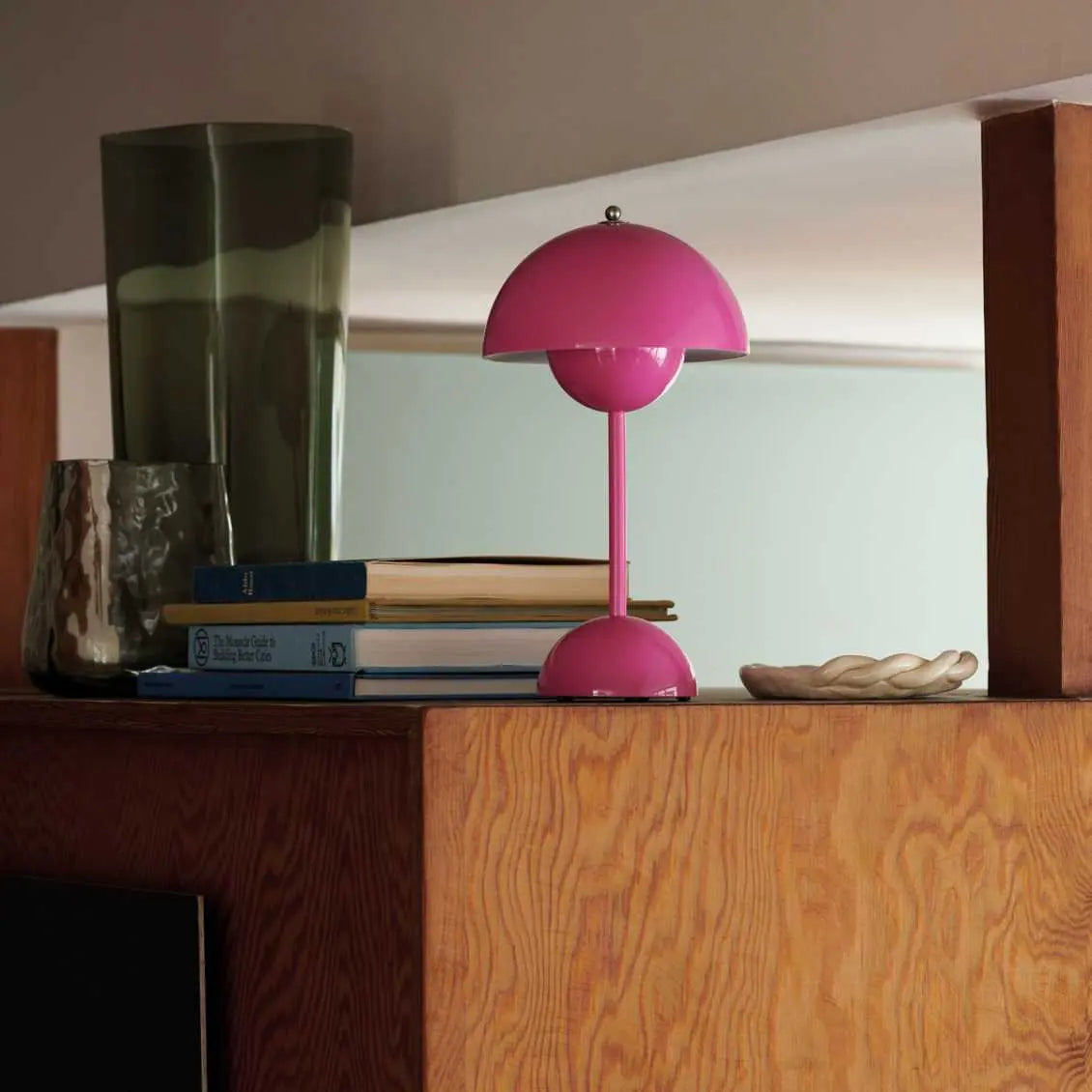 Lunaire LED Table Lamp for Modern Atmosphere Design