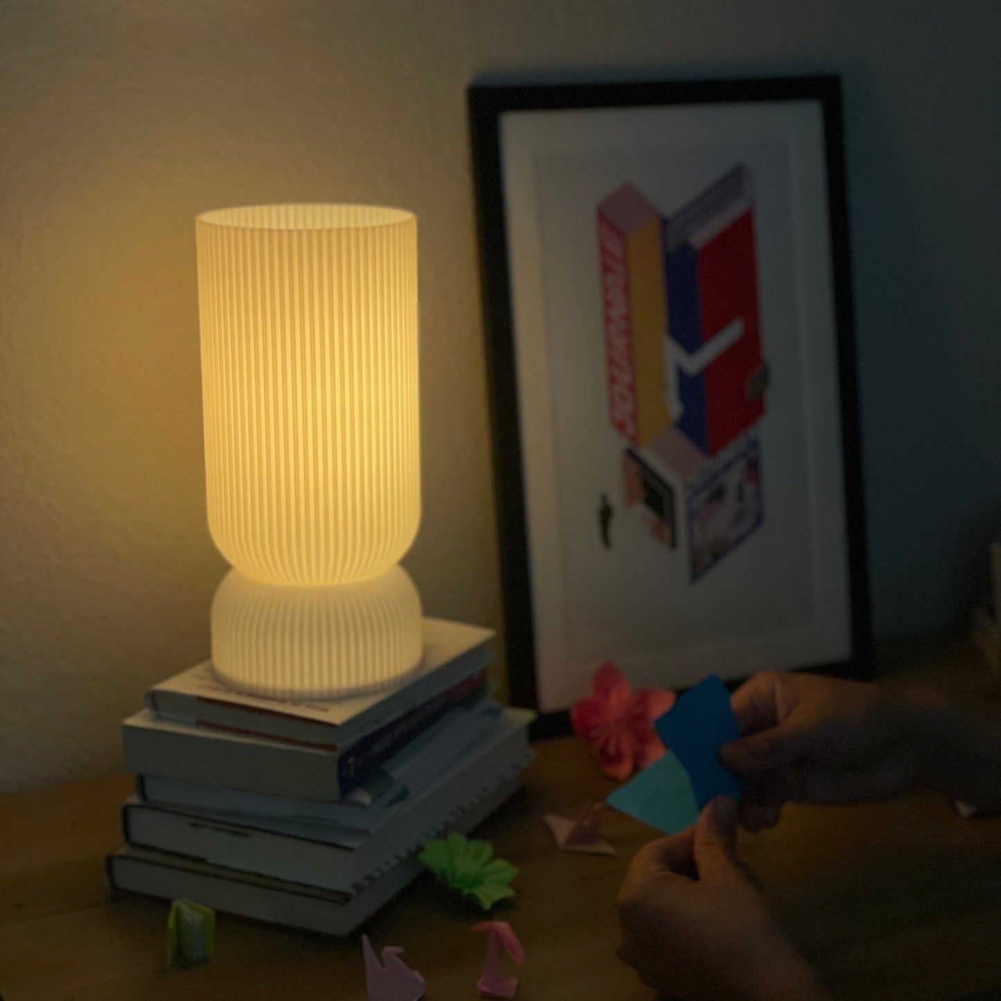 AmphoraGlow 3D-Printed Table Lamp with Dimmer Switch