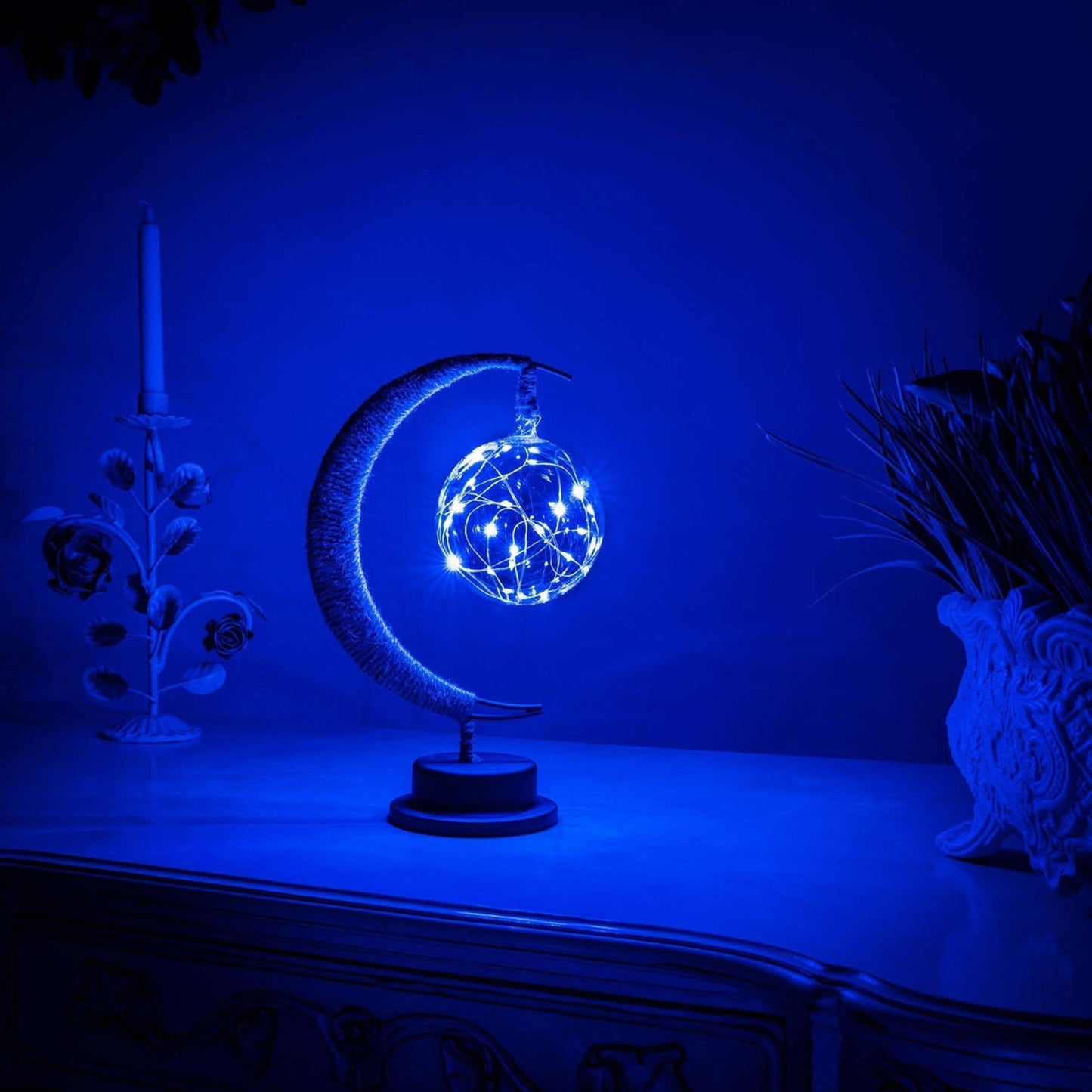 Frendorf – Enchanted Moon Lamp with LED Warm Light